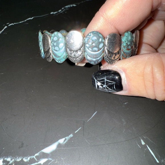 Turquoise and Silver Women's Bracelet